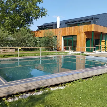 Vanessa - Camp Pod Kastany *